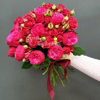 Букет из роз «Red Piano»